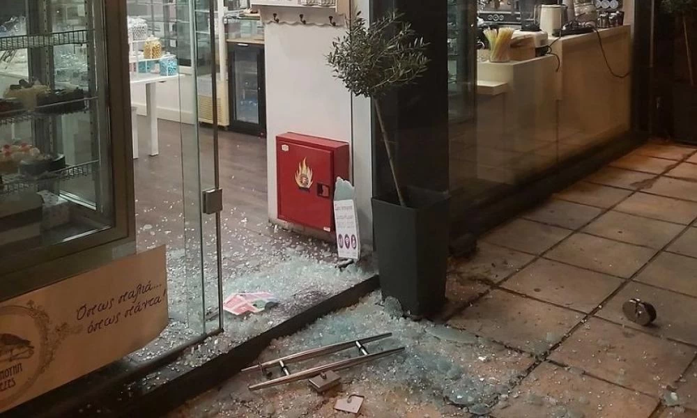 Θεσσαλονίκη: Διέρρηξαν ζαχαροπλαστείο για 7η φορά